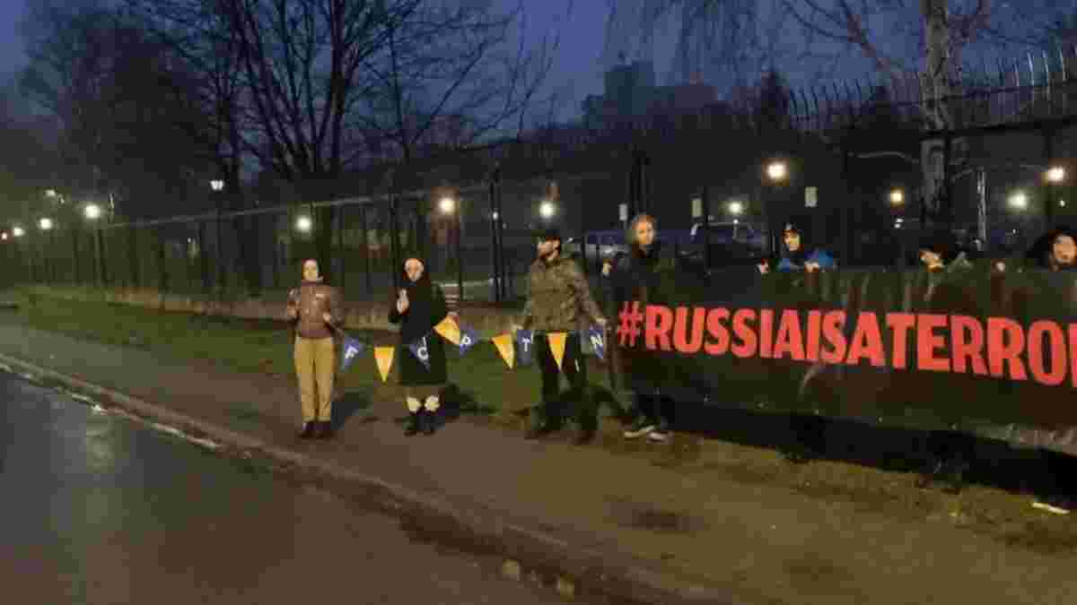 У Варшаві дипломати рф прокинулись від звуків сирени і автоматних черг