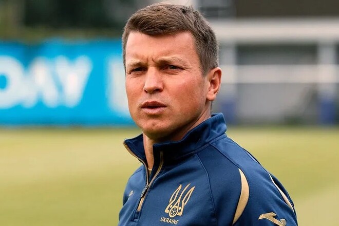 Ротань офіційно став тимчасовим тренером збірної України