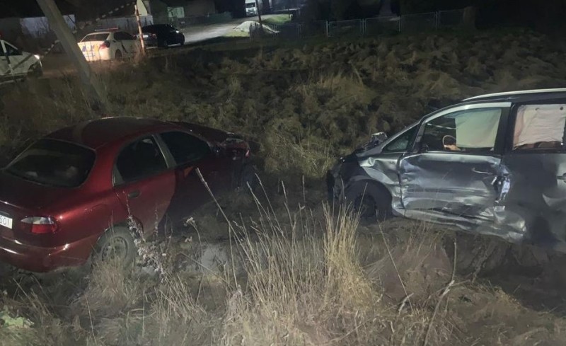 В ДТП на Миколаївщині зіткнулись “Деу” і “Опель”: постраждала дівчинка-підліток