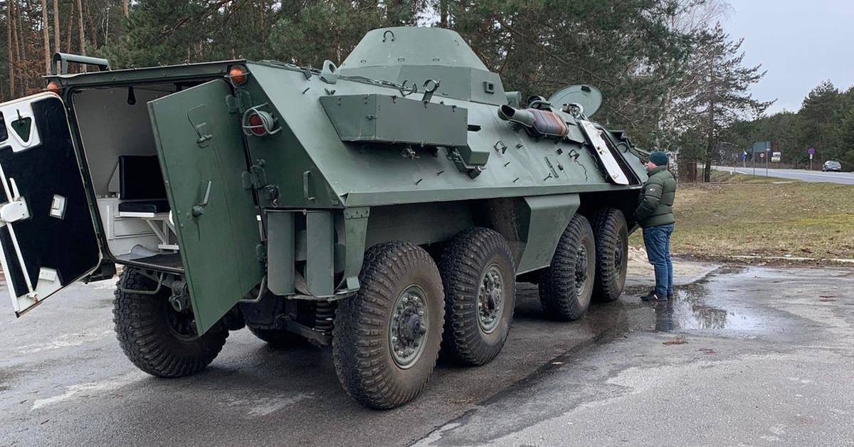 БТР для ТрО від жителів Яворівщини днями ввезуть в Україну