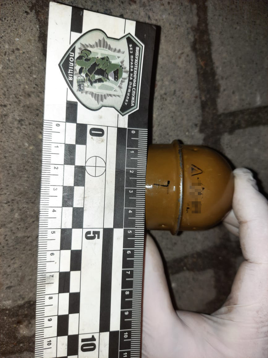 В Трускавці на заправці чоловік погрожував підірвати гранату