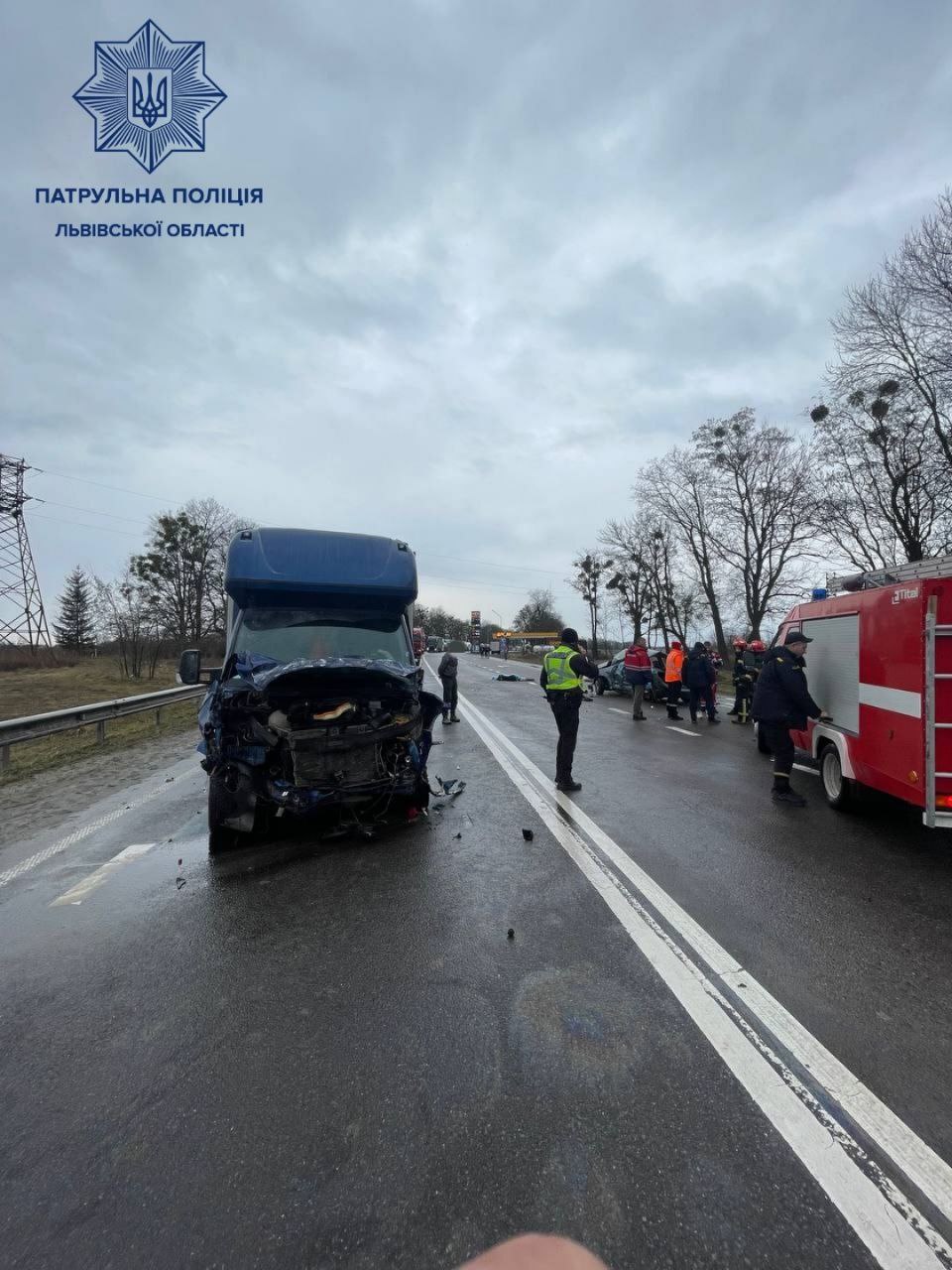 В ДТП біля Нового Милятина загинуло двоє осіб: рух ускладнено