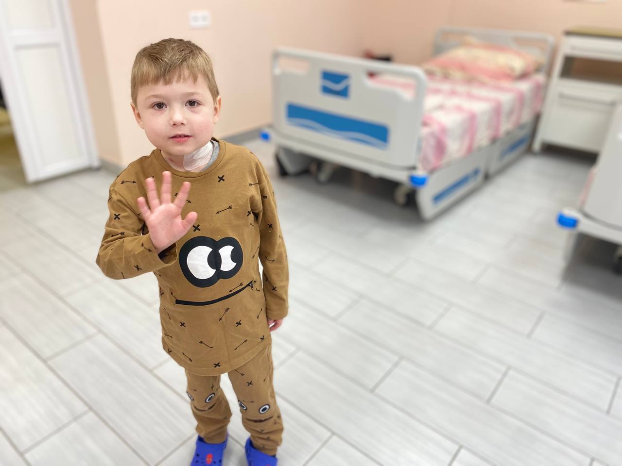 У Львові трансплантували нирку 5-річному хлопчику від бабусі