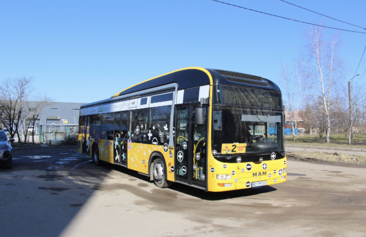 В Дрогобичі тестують новий габаритний громадский транспорт