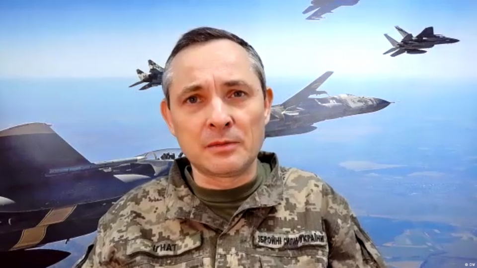 Повідомлення про рух ракет і дронів в режимі онлайн – це злочин, – речник Повітряних сил ЗСУ