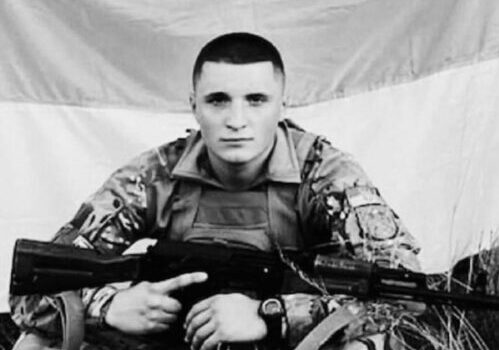 Мешканців Львівщини просять підписати петицію про присвоєння звання Героя України (посмертно) Тарасу Довгуну