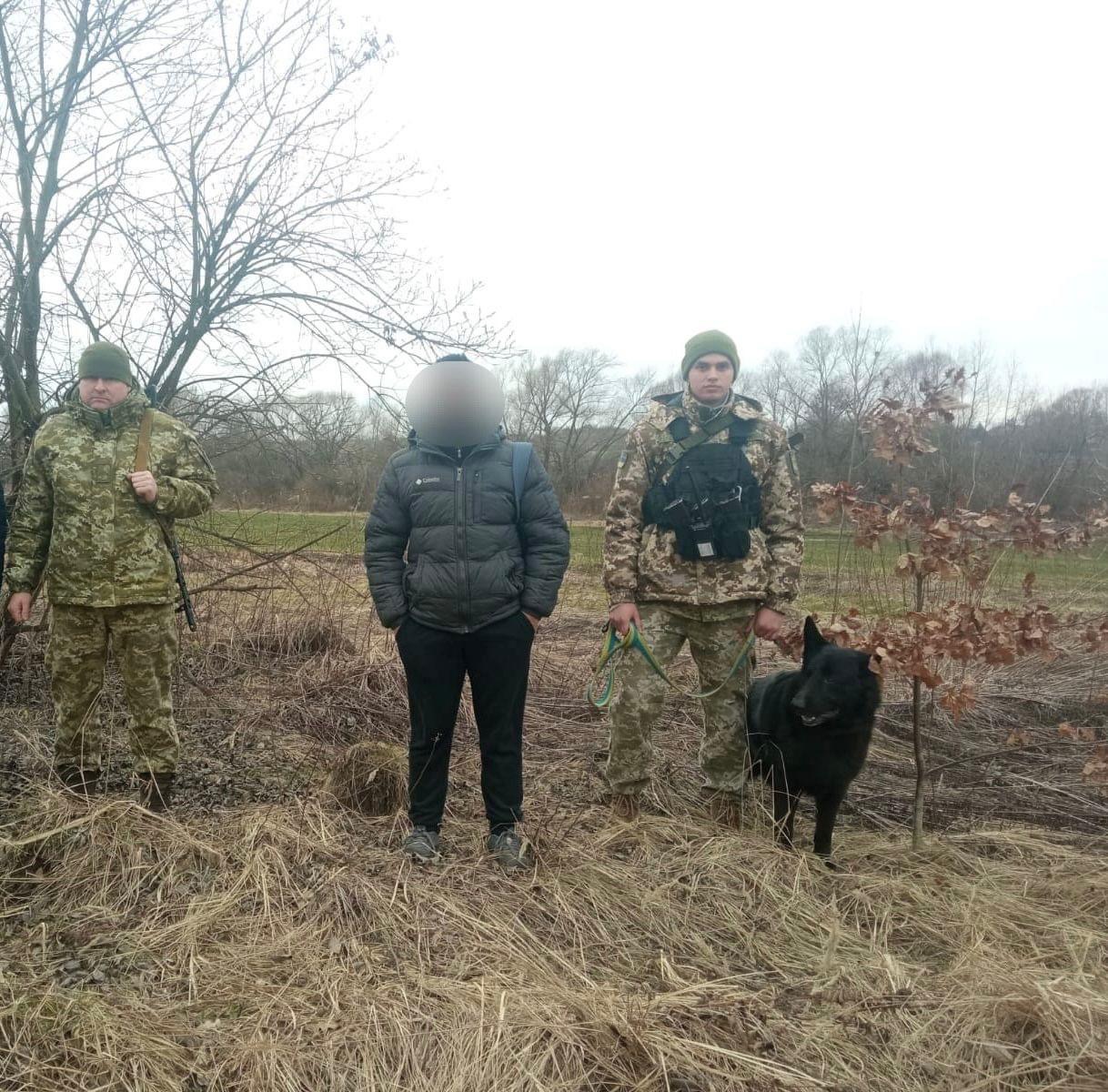 В «Шегинях» виявили індійця, який намагався незаконно виїхати за кордон