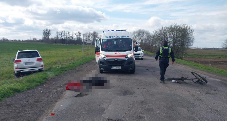 В Сокалі водій джипа на смерть збив дідуся на велосипеді