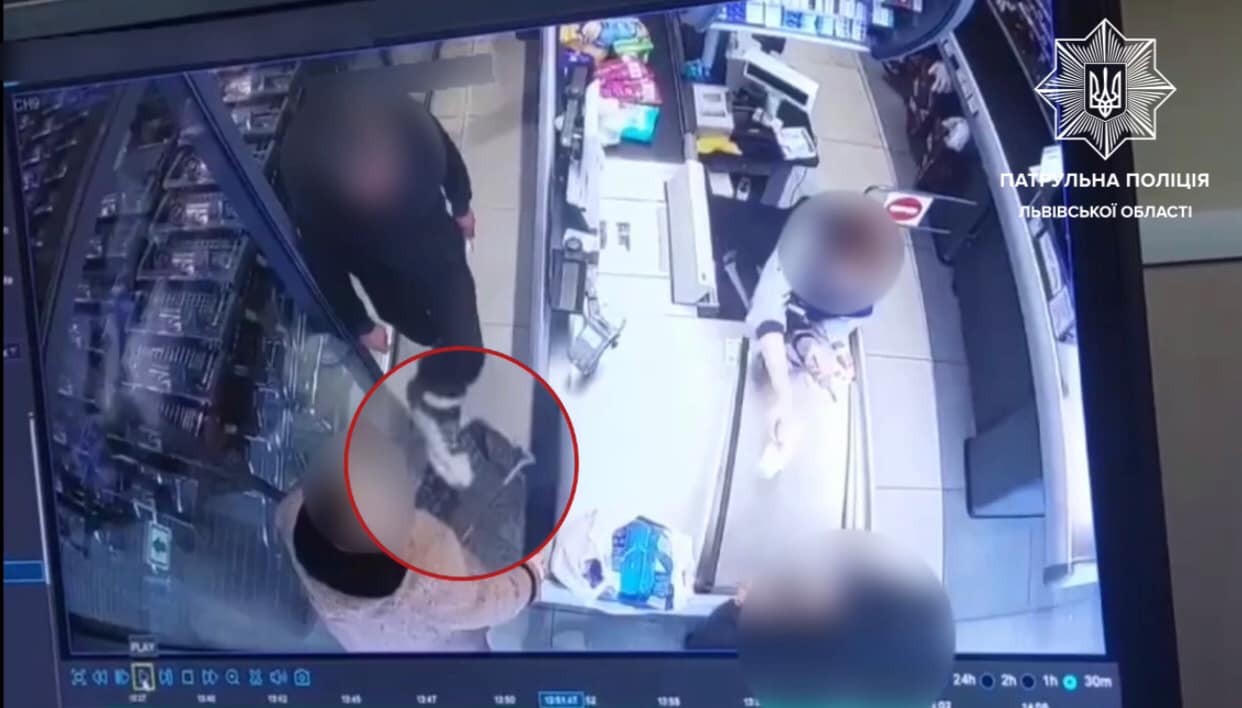 За вкрадений з супермаркету кошик жителю Львівщини загрожує до 8 років тюрми