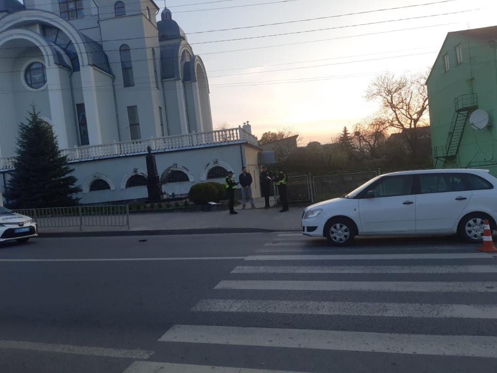 У Рудках на Самбірщині водій «Шкоди» збив дитину на пішохідному переході
