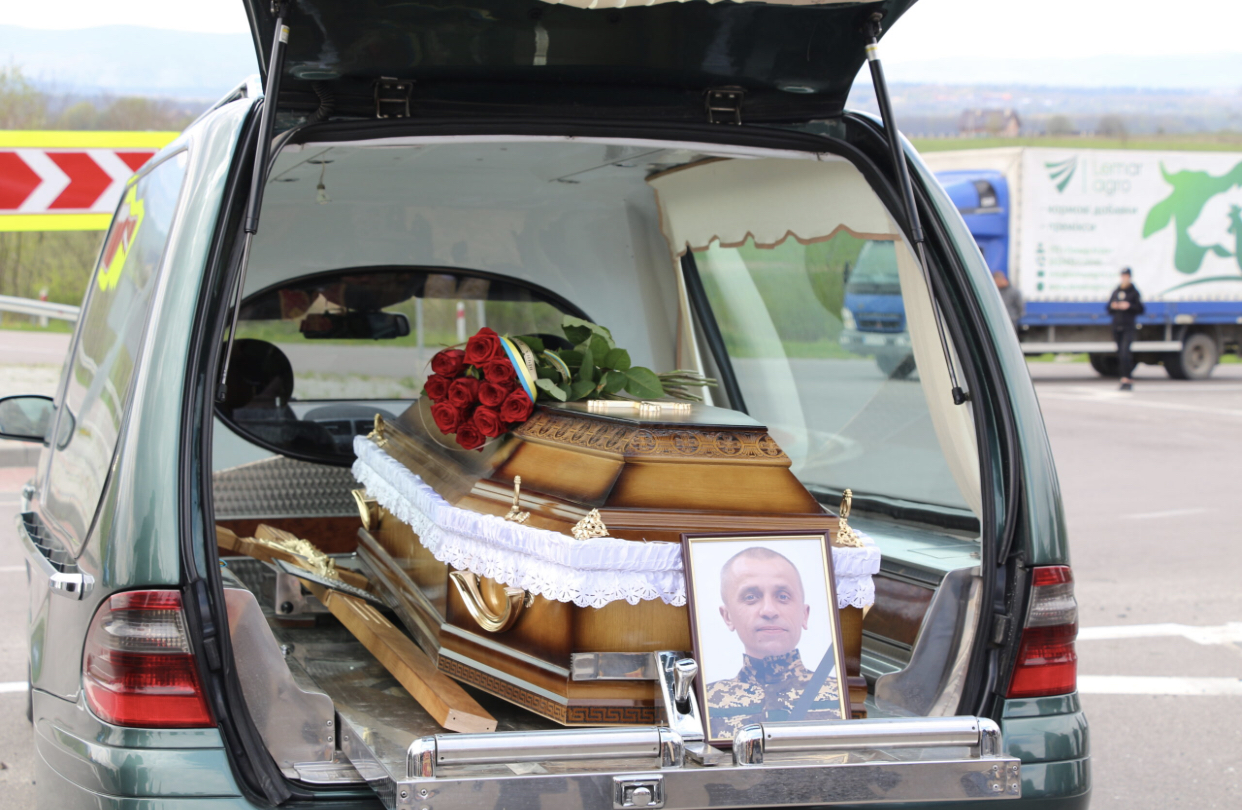 Дрогобич завтра проведе в останню путь Героя Костянтина Фінчука