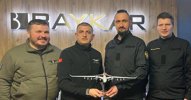 Україна підписала три нові контракти з турецьким Baykar
