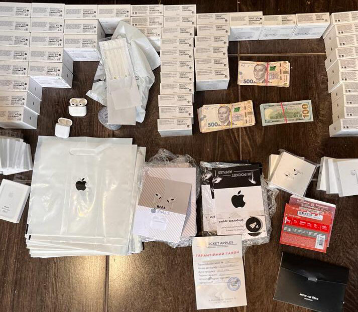 Продавали підробки під виглядом оригіналу: у Львові викрили злочинне угрупування