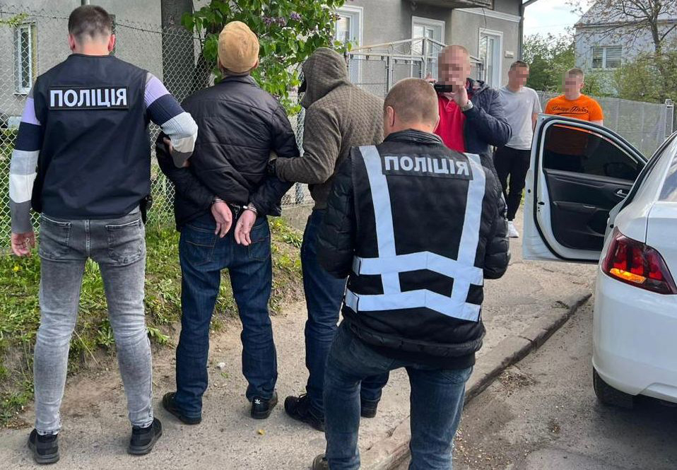 Правоохоронці затримали у Львові групу, яка продавала метадон ув’язненим
