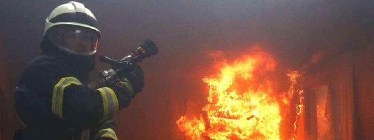 65-річна жінка постраждала в пожежі на горищі власного дому