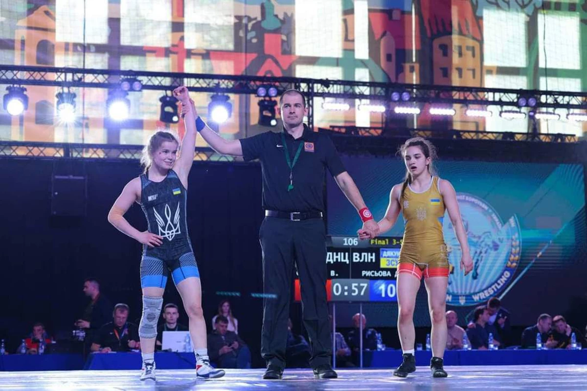 Збірна борчинь Львівщини перемогла на чемпіонаті України