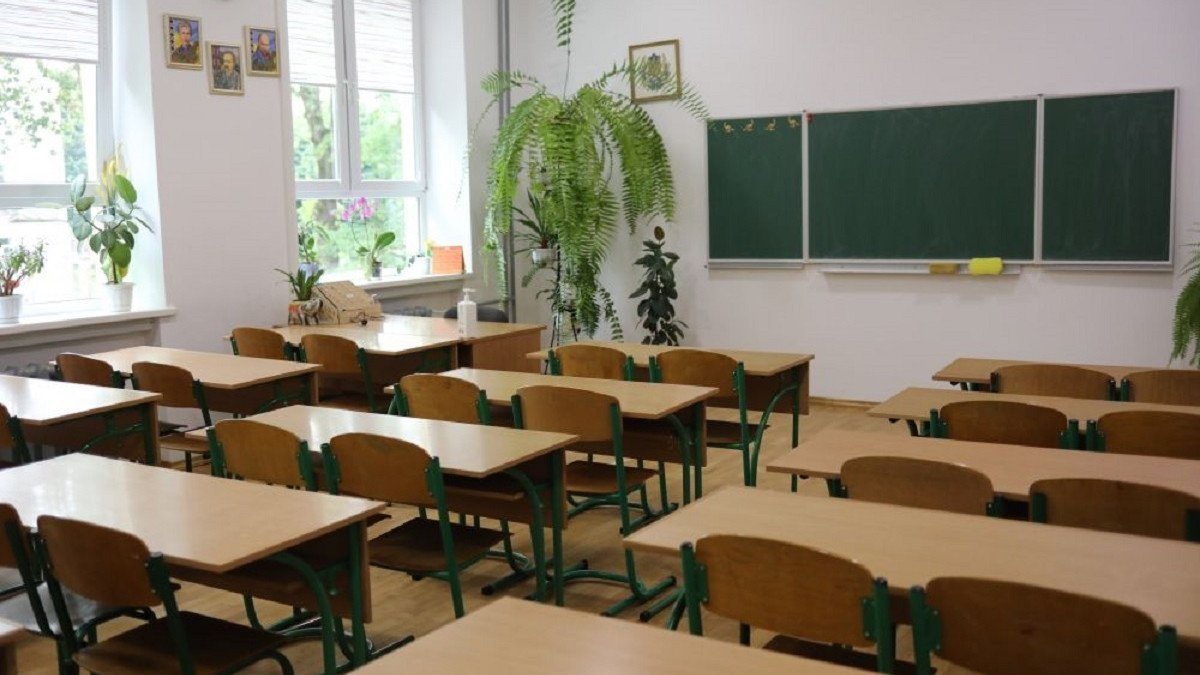 Стало відомо, коли львівські школярі підуть на літні канікули