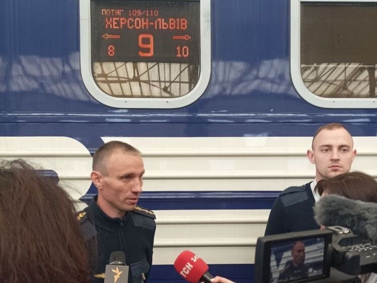 До Львова без запізнень прибув поїзд із Херсона, який вчора обстріляли росіяни