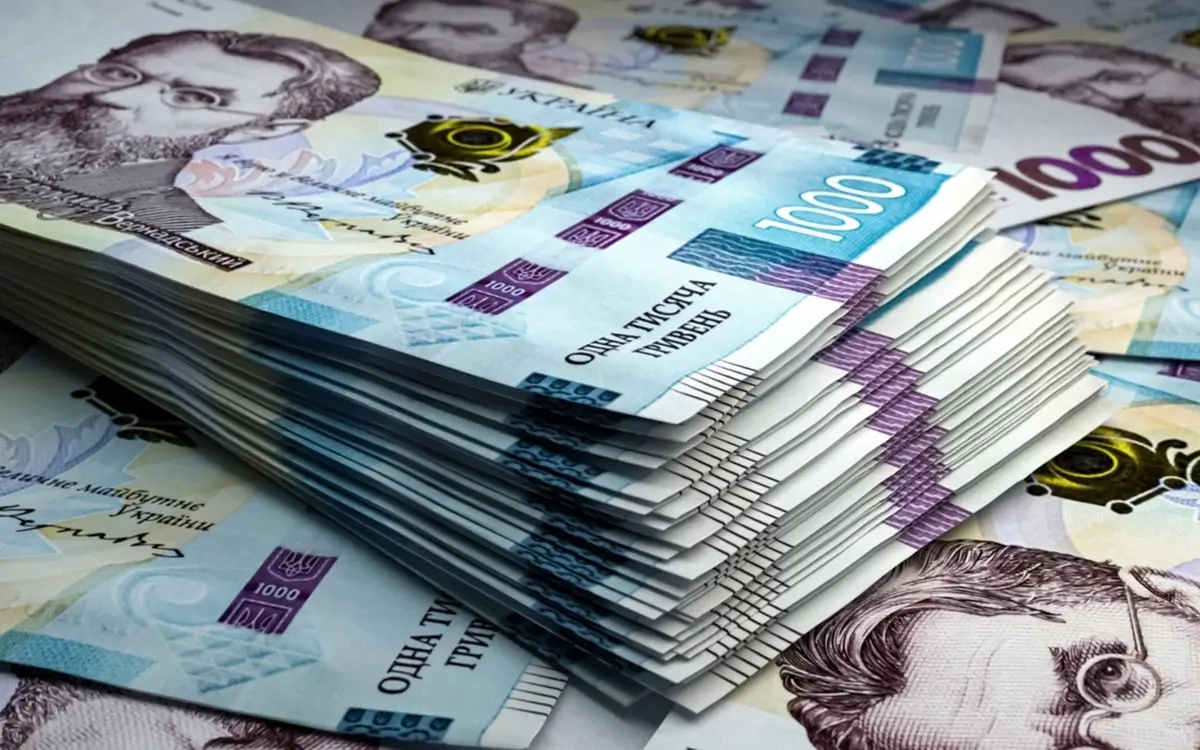 На Самбірщині матір сільського старости проведе благоустрій подвір’я сільради за понад мільйон гривень