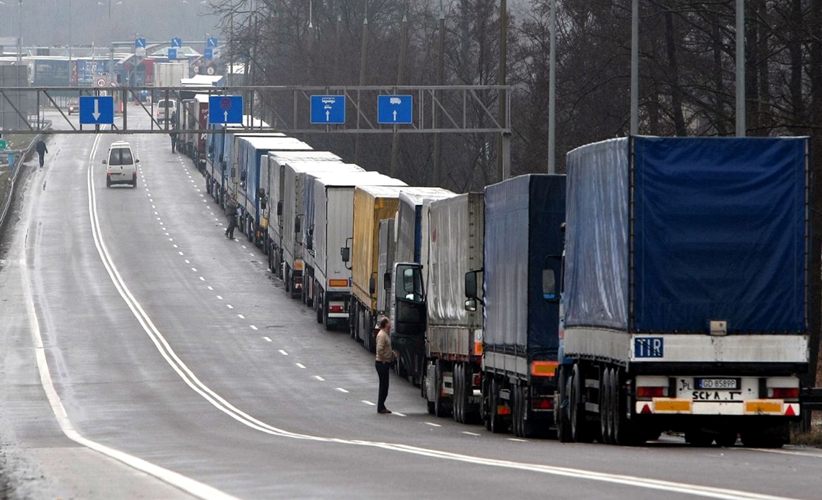 Кордон розблоковано: польські перевізники завершили протест перед пунктом пропуску «Дорогуськ – Ягодин»