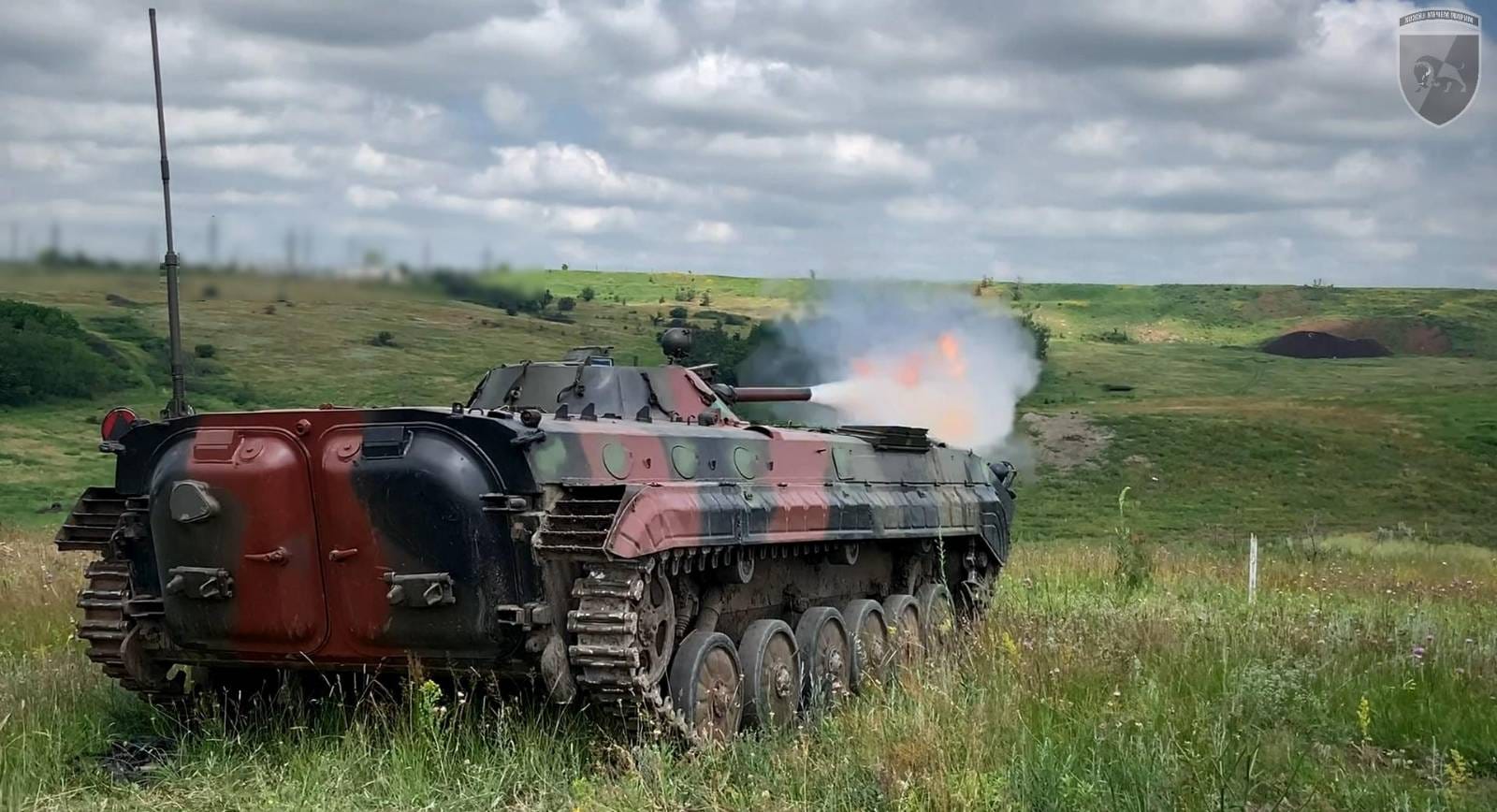 Втрати ворога: за добу – мінус тисяча окупантів, 34 артилерійські системи і гелікоптер