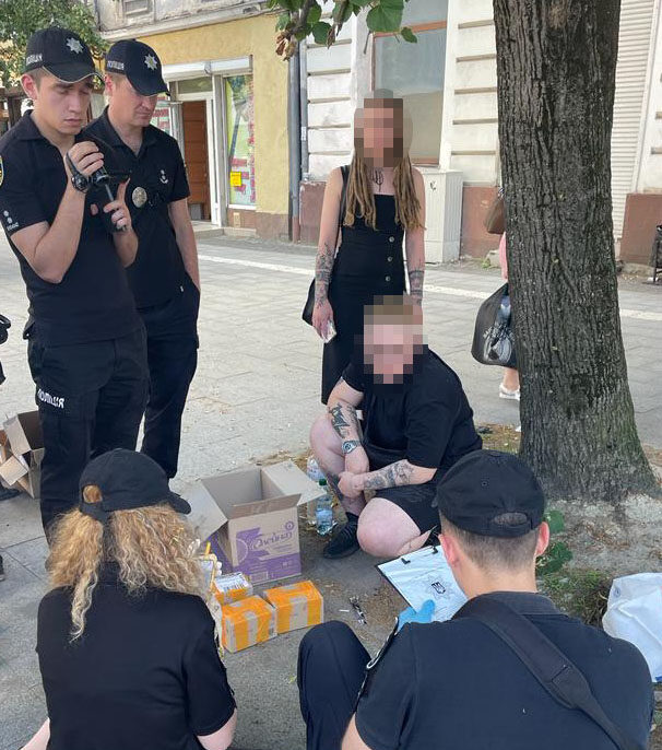 У Львові затримали 21-річну наркоторговицю