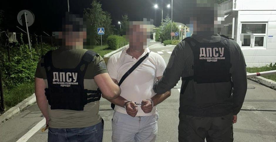 На Яворівщині викрили схему незаконного переправлення за кордон