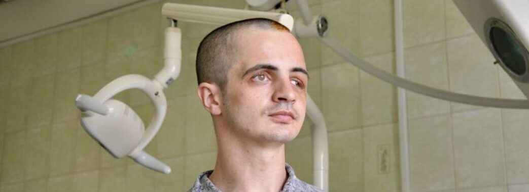 Львівські хірурги провели складну операцію на обличчі воїна з Яворова