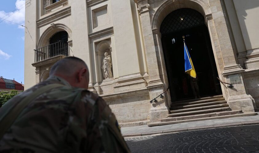 Львів завтра попрощається з 25-річним Героєм