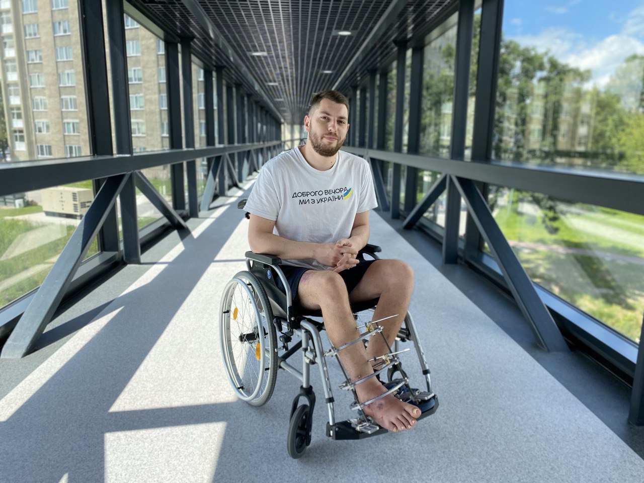Пішов на війну після загибелі найкращого друга: львівські медики допомогли захиснику знову стати на ноги