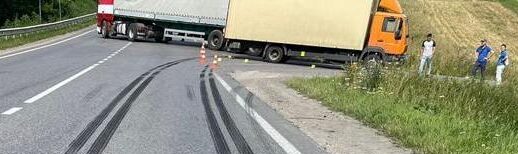 На Золочівщині вантажівка збила велосипедиста: чоловік загинув