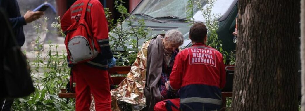 Троє досі у лікарні: медики розповіли про стан постраждалих внаслідок ракетного удару по Львову