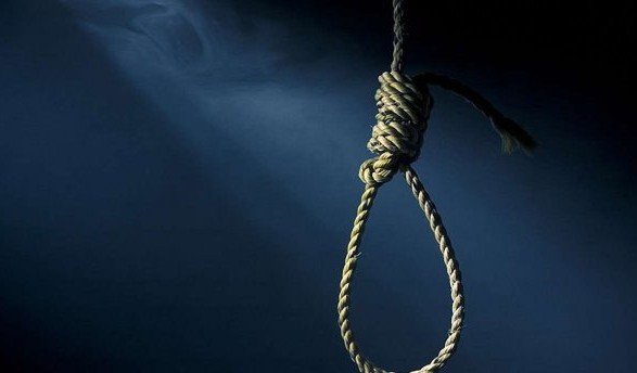 На огорожі у Львові виявили повішеним 21-річного хлопця