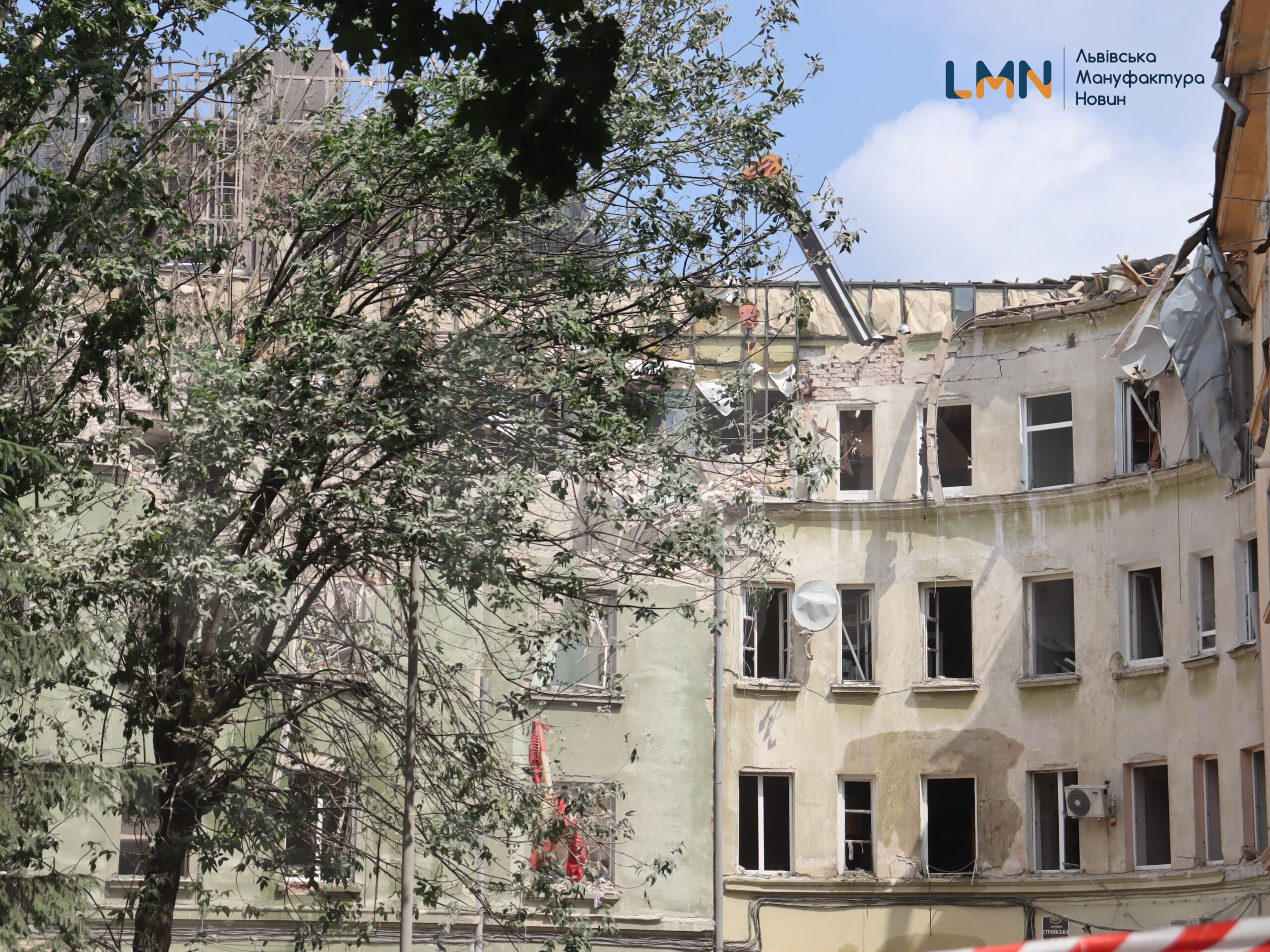 Мешканцям зруйнованих ракетою будинків у Львові виплачуватимуть щомісячну допомогу