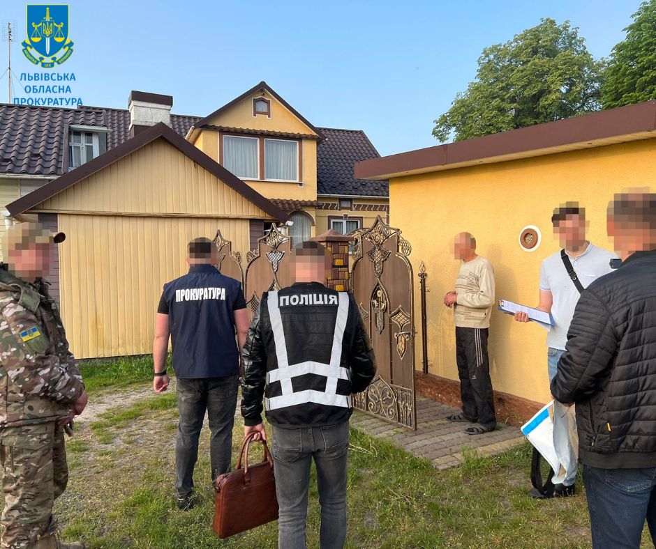 Голова сільради і підприємець нажились на будівництві дитсадка на Львівщині