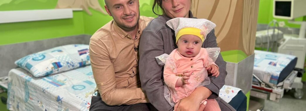 Львівські медики прооперували 5-місячну дитину, яка через ваду верхньої губи не могла нормально їсти