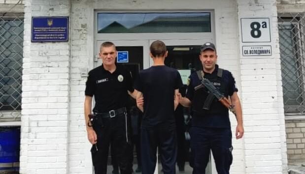 У Червонограді чоловік викрав гроші у пацієнтки місцевої лікарні