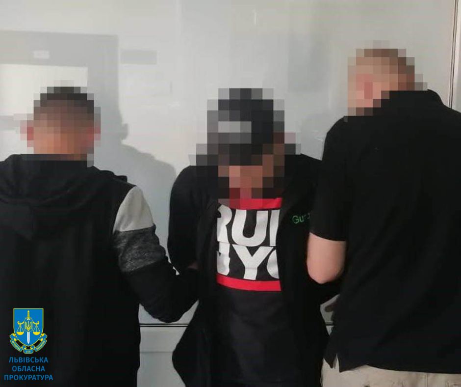 У Львові на Сихові затримали наркоторговця