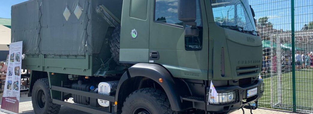 103 бригада ТрО отримала сучасну вантажівку від фонду “ЯВОРІВЩИНА”