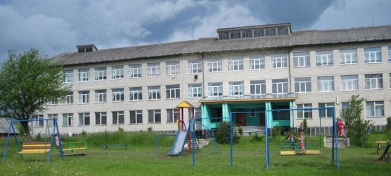 У Львівській ОВА прокоментували скандал із директором школи на Самбірщині