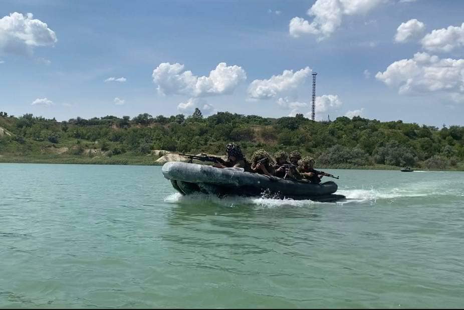 Втрати ворога: майже пів тисячі окупантів знищили учора українські захисники