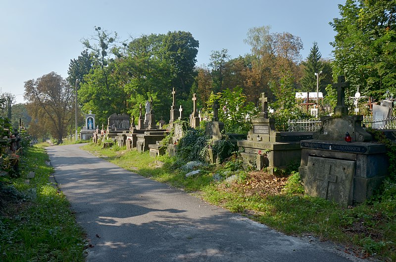 У Львові змінили ціни на деякі види ритуальних послуг: перелік