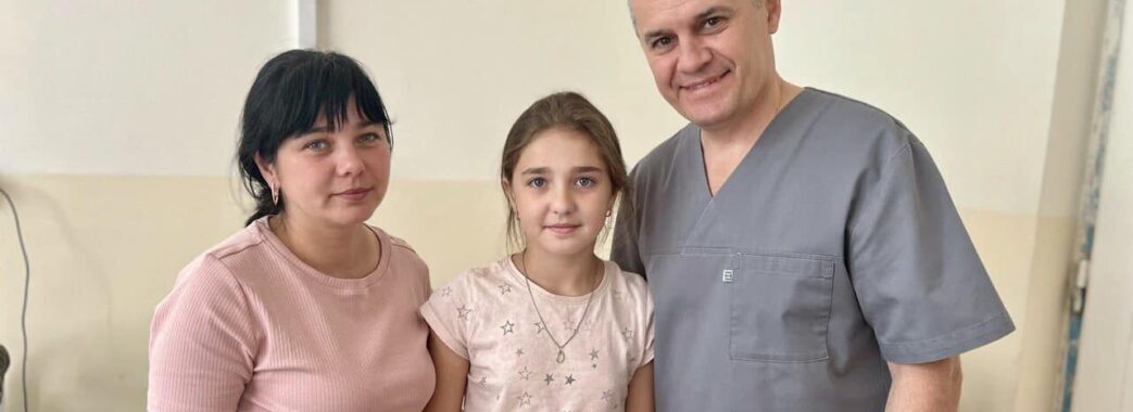 У львівському “Охмадиті” вилікували 12-річну дівчину із Самбірщини, в якої було ускладнення після отиту