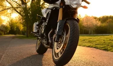 У Львові патрульні знайшли мотоцикліста, який хизувався швидкою їздою