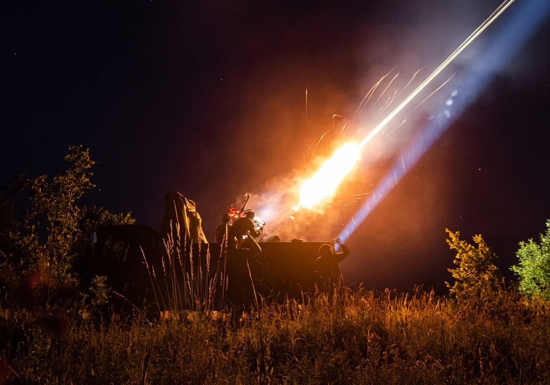 Втрати ворога: оборонці знищили ще 980 росіян і десятки одиниць техніки