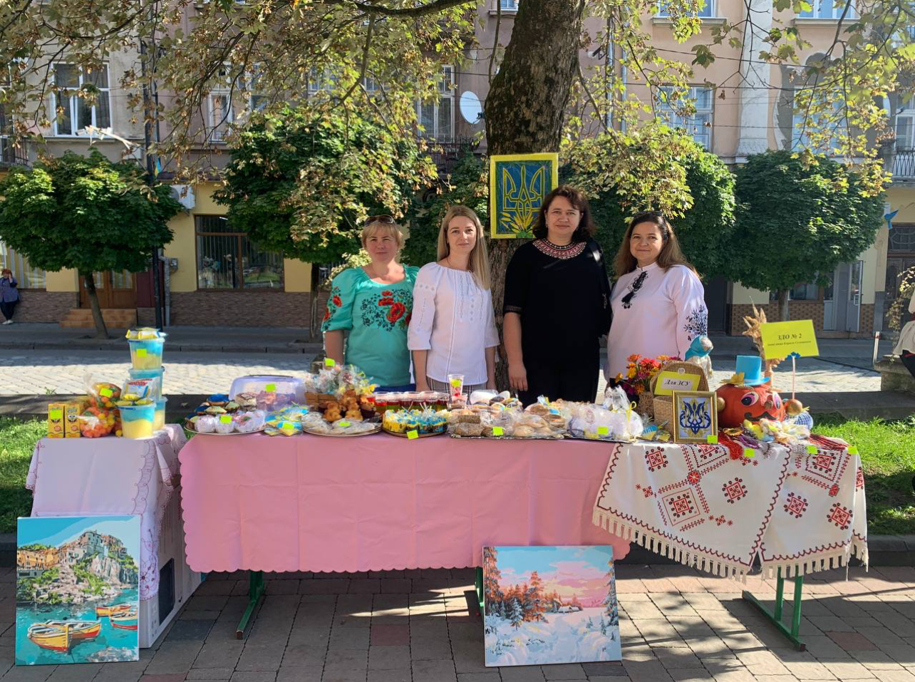 На благодійному заході від дошкільних закладів у Дрогобичі зібрали майже 50 тис грн для ЗСУ