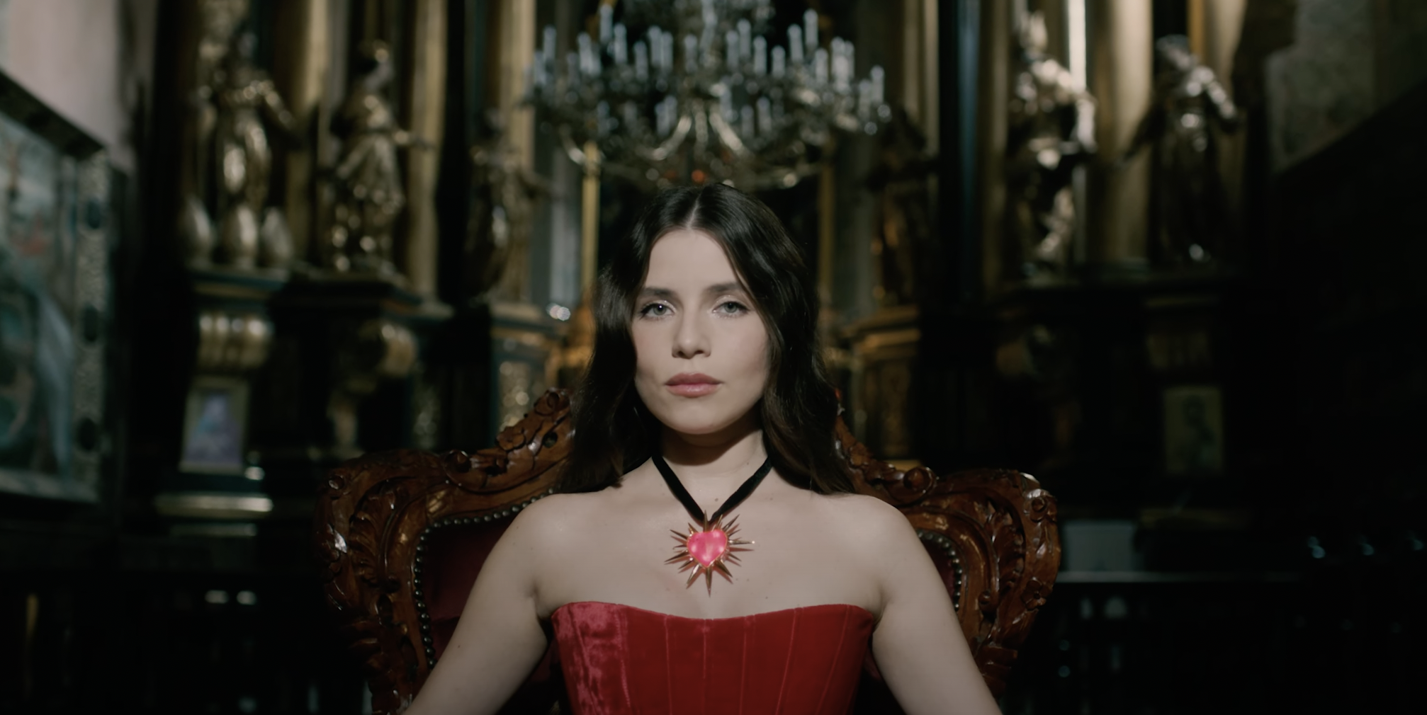 Жадан та Соловій презентували знятий у Львові кліп: Церква просить видалити (ВІДЕО)