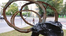 У Львові на вулиці Шевченка встановили роботи українських скульпторів