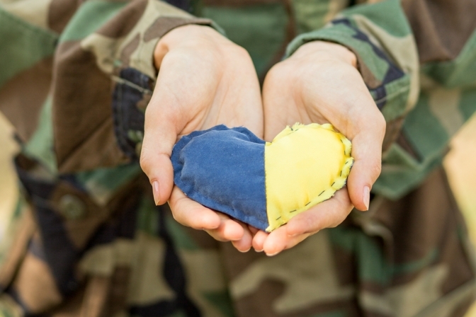 Волонтери збирають кошти для воїнів, які визволяють від окупантів Херсонщину: як долучитися