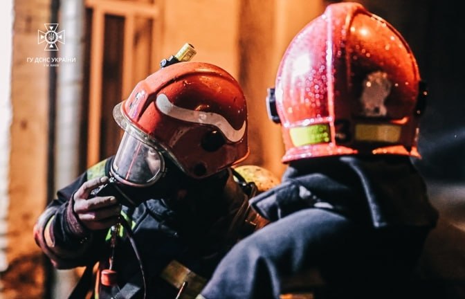 На Львівщині спалахнула квартира в дерев’яному будинку